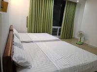 Two-Bedroom Apartment with Balcony
