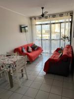 Apartamento de 2 dormitorios con balcón