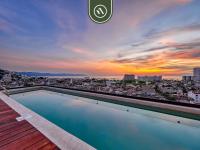 Corner 2 BR Condo - Rooftop Pool with Oceanview - Ferienwohnung