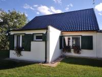 Dom wakacyjny nad jeziorem Zajączkowskim - B&B