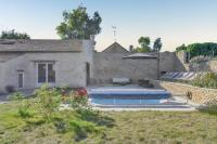 Incroyable villa à Amponville avec piscine privée. - B&B Amponville