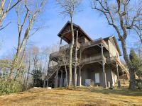 VIEWS - EVCharger, 2 Primary Suites, Stocked Ktchn - B&B