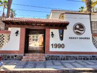 Sandy Shores Cabaña 1A - B&B