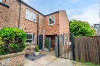 The Ebor House - With Hot Tub - Ferienwohnung