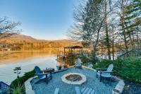 Hot Tub & Lakefront Deck: Cabin on Lake Lure - B&B Lake Lure
