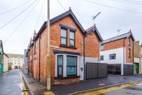 James Court Apartment 6 - Under new management - B&B Llandudno