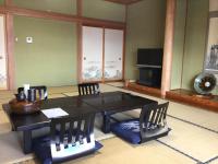 Japanese-Style Room