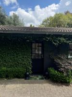 Five Paddocks Tamahere - B&B
