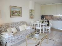 Clara by Fewotessin - Bed and Breakfast Losone