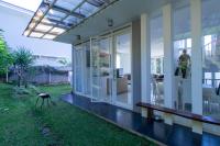 Family Only Villa Mountain View - De Reiz Golf Syariah 4BR - Chambres d'hôtes Bandung