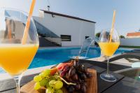 Villa Amare - Bed and Breakfast Zemunik Donji