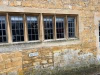 Fordview Cottage is full of Cotwolds Charm - B&B
