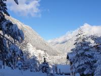 Haus Bergfried - B&B Finkenberg