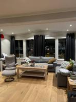 Uranusvegen 58 - panorama view - Chambres d’hôtes Tromsø