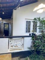 Unakuruwa Ravenala Homestay - B&B
