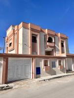 Private floor of a villa - 10 min to airport - B&B Aryanah