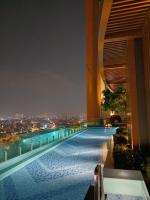 Luxury apartment at central - B&B