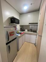 Trees Residence Two Bedroom - Bed and Breakfast Manilla