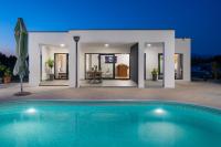 Akadia holiday kuća za odmor sa grijanim bazenom - B&B Zadar