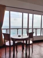 Deluxe Double Room (2 Adults + 1 Child)