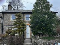 Prior Hall Farm Cottage - 3 bedroom luxury cottage in center of Malham - Bed and Breakfast Malham