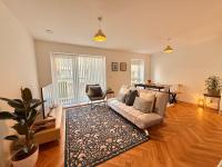 Issara Apartments 41 - Great location & Private Parking - B&B