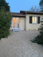 Magnifique Appartement avec Extérieur - Bed and Breakfast