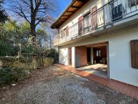 Intero appartamento tranquillo e immerso nel verde - B&B Tricesimo