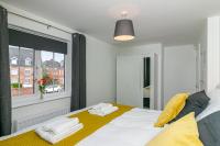 Three Bedroom Apartment By Vesta Serviced Accommodation & Short Lets Hatfield With Free Parking - B&B Hatfield