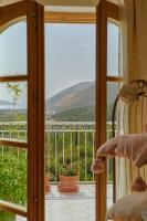 Elegant Lucici House with valley and sea view - B&B Herceg Novi