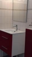 Petit appartement 30 m2-Plein sud-2 pers-1er étage-Wifi Fibre gratuite-Sans ascenseur-Non fumeur-Pas d'animaux -Réservation à partir de 3 nuits - Chambres d'hôtes Tarbes