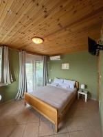 Quadruple Room with Garden View