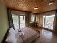 Quadruple Room with Mountain View