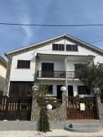 Nina's Stay Hostel - B&B Charneca de Caparica