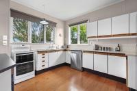 Charming 3 Bedroom Family Home Pet Friendly - B&B Hamilton