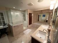 The Historic Jesse Buel Farmhouse w Heated Pool - B&B Albany