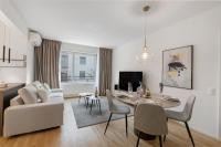 One-Bedroom Apartment with Terrace