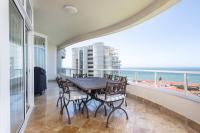 704 Oyster Quays - by Stay in Umhlanga - Chambres d’hôtes Durban