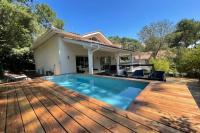 Magnifique villa climatisée -10 personnes avec Piscine et pétanque - Pyla - B&B La Teste-de-Buch