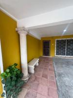 Casa en el Centro de Mérida, 5 habitaciones y 3 baños, ideal para grupos - B&B Mérida