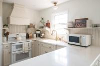 Wooded Cottage in Elizabethtown with hot tub and sauna - B&B Elizabethtown