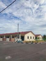 Puteri Homestay - B&B Kangar
