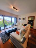 Las Rosas Vista Baia do Funchal - Bed and Breakfast Funchal
