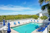 Bohemian Sunrise - South NSB, Quiet, No-drive Beach, Pool, Fishing, BBQ - Chambres d'hôtes New Smyrna Beach