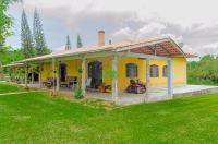 Sitio charmoso e completo com otima area de lazer - B&B