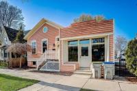 INSTA worthy Home! *Sleeps 8* - Walker's Point! - B&B