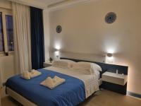 Doppelzimmer mit Balkon
