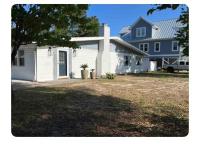 Ocean Pearl Villa - Bed and Breakfast Oak Island
