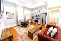 Governors Apartment - Steps to French Quarter - B&B New Orleans