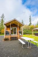 Beaver's Den Private Cozy Experience - B&B Beaver